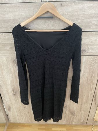 Schwarzes Spitzenkleid von Vero Moda, Grösse M
