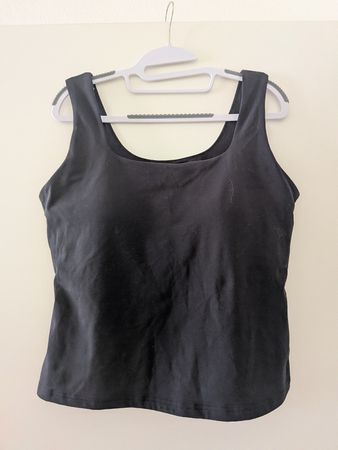Top avec brassière intégrée 