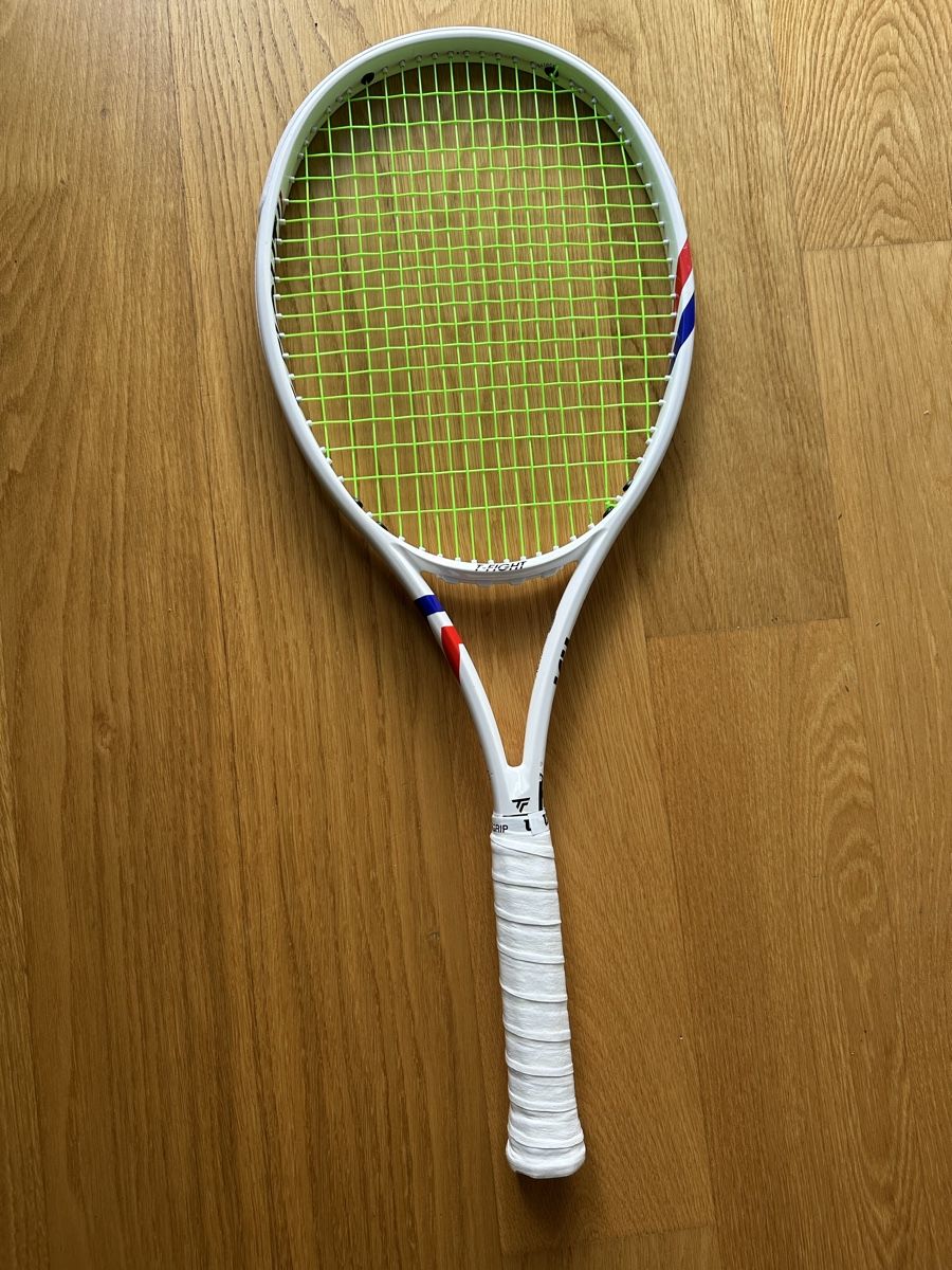 Tecnifibre Racchette: Tecnifibre T-Fight 305S, L3 – Nuovo (secondo la descrizione) da Küttigen venduto da WeberLenny
