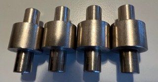 Altri accessori: Revox, Distanzhalter zu Holzrack – Usato da Bazenheid venduto da Ruediloosli