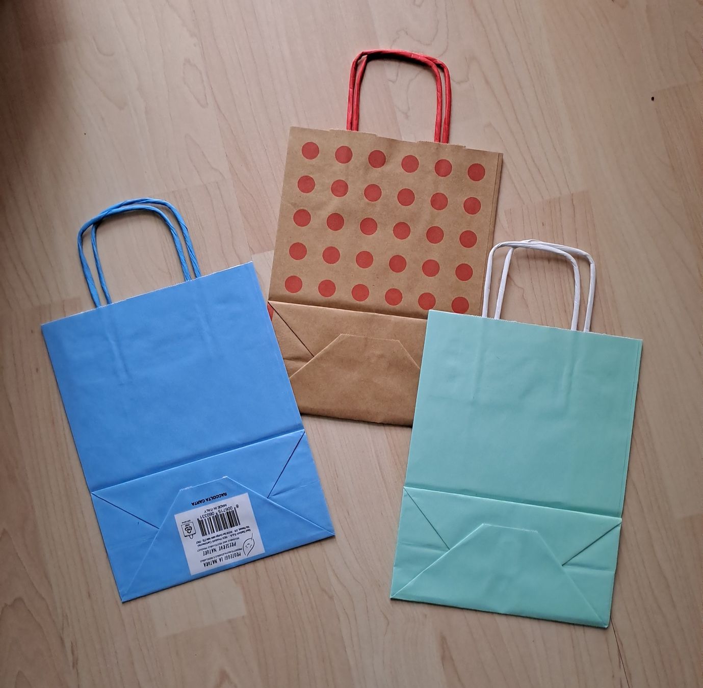 Carta: 3 Geschenktaschen aus Papier - NEU – Nuovo (secondo la descrizione) da Krauchthal venduto da Handmade_Hub 1