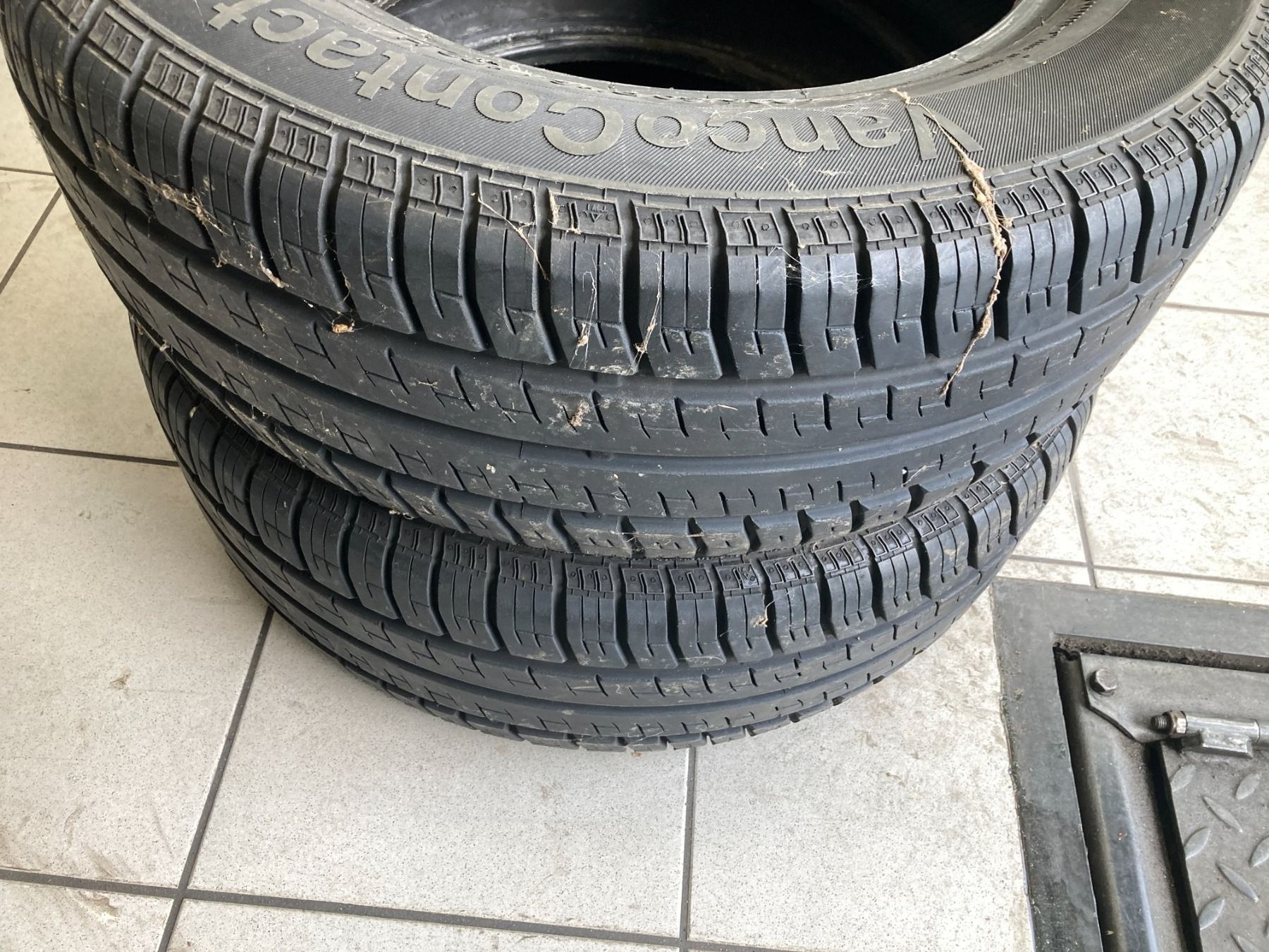 Continental Pneumatici & Ruote complete: 225/60R16 Sommerpneu – Usato da Cham venduto da WB2223 1