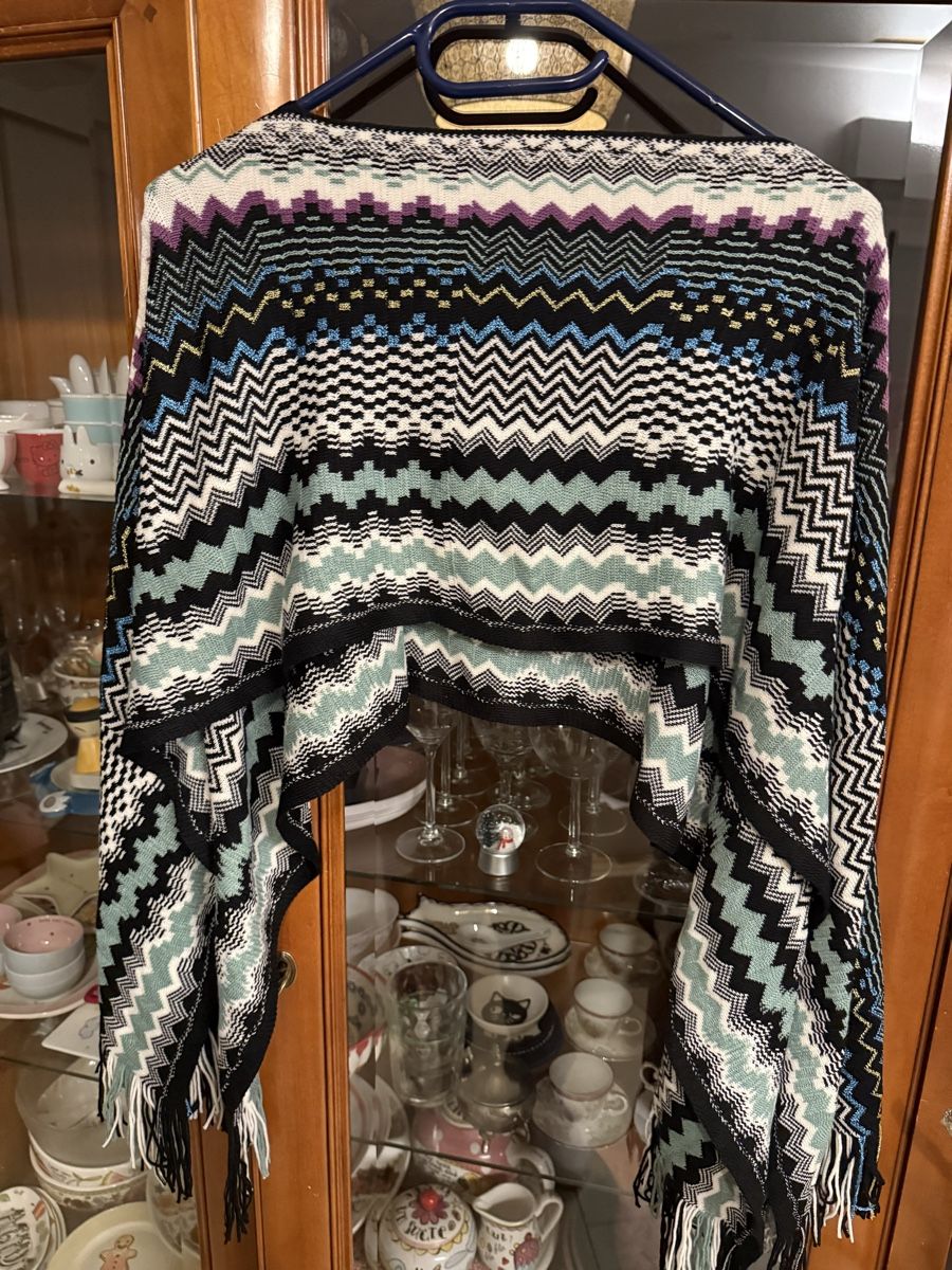 Missoni Foulard & Sciarpe: Missoni over the shoulders schal – Nuovo (secondo la descrizione) da Mendrisio venduto da ketolin
