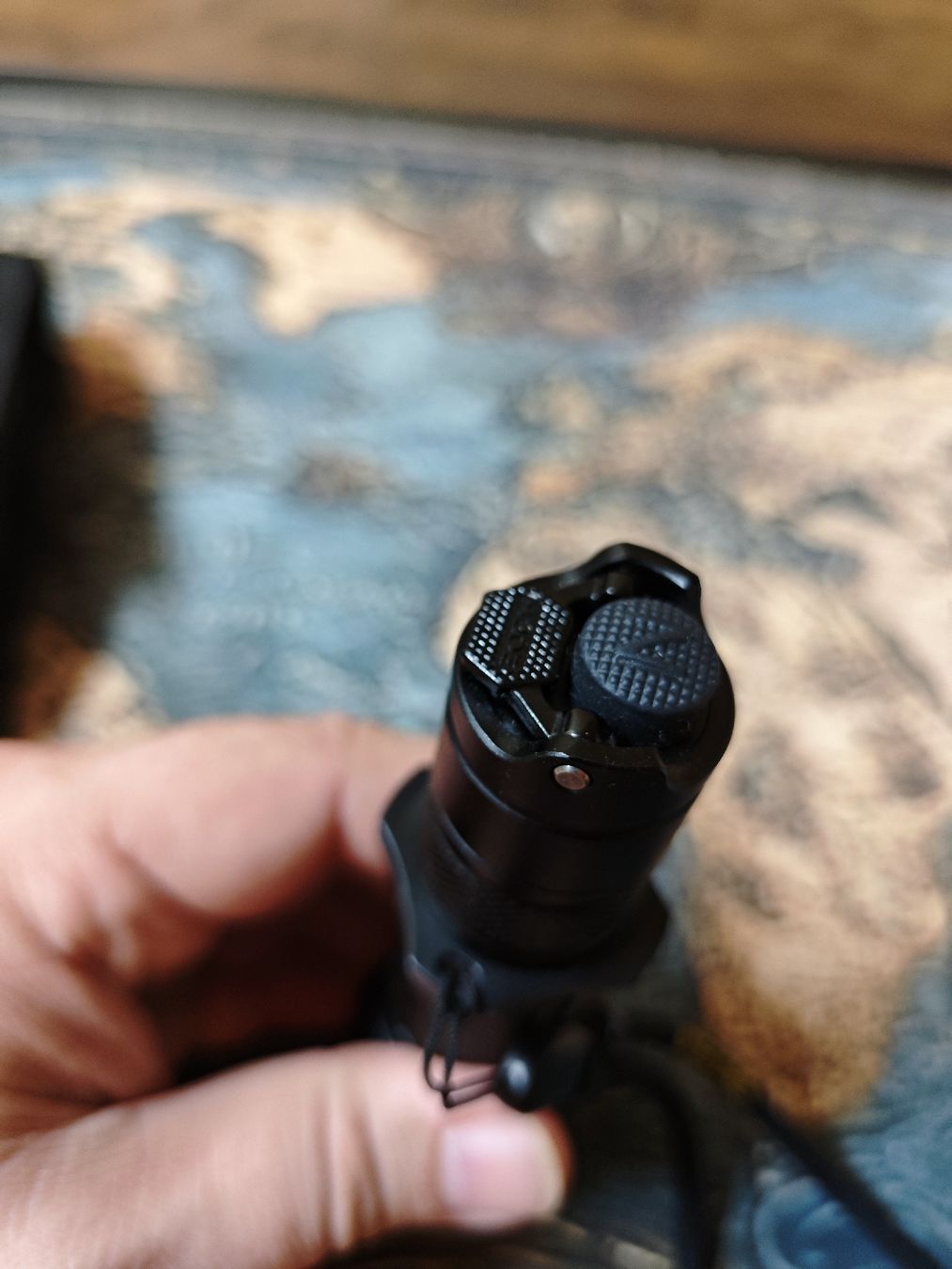 NiteCore Lampes: Nitecore P20 – D'occasion à Wittenbach par stefange 2