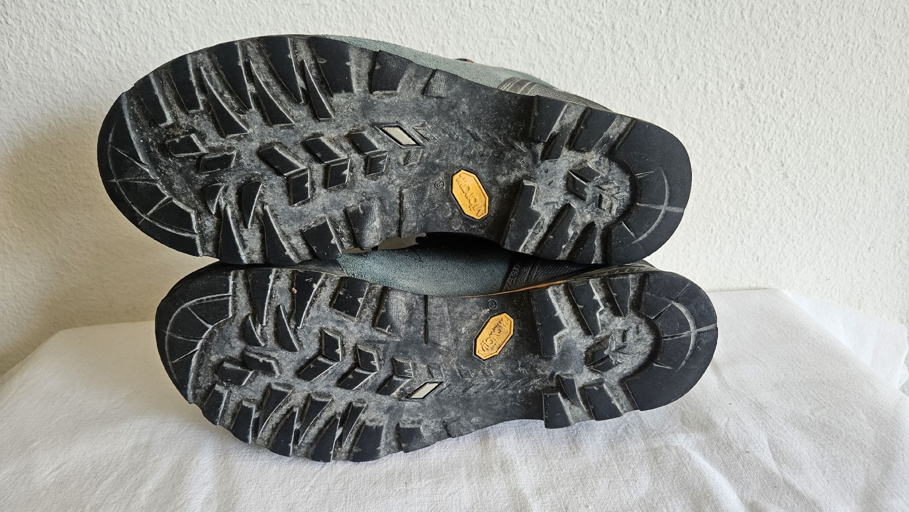 Scarpa Scarpe da uomo: Wanderschuhe Scarpa Herren Grösse 41 – Usato da Ettingen venduto da samiba 7