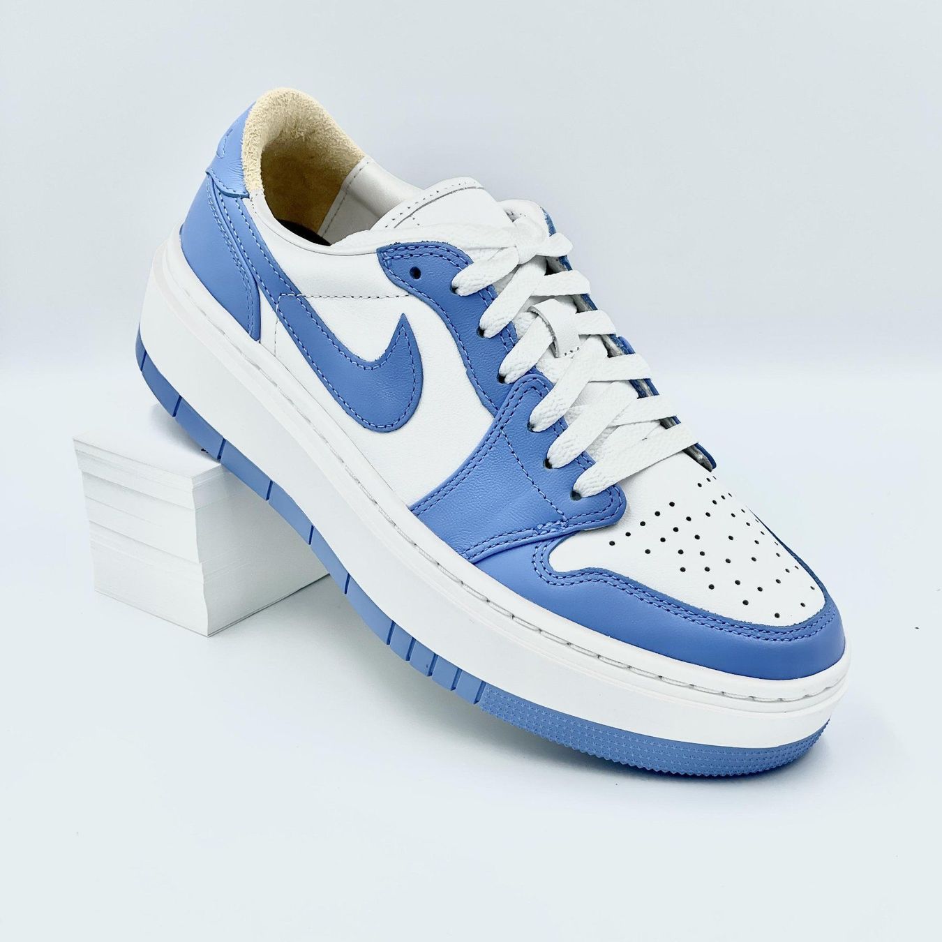 Jordan Scarpe da donna: Jordan 1 Low Elevated University Blue EU 37.5 – Nuovo e nell'imballaggio originale da Erlinsbach venduto da sasneakers 4