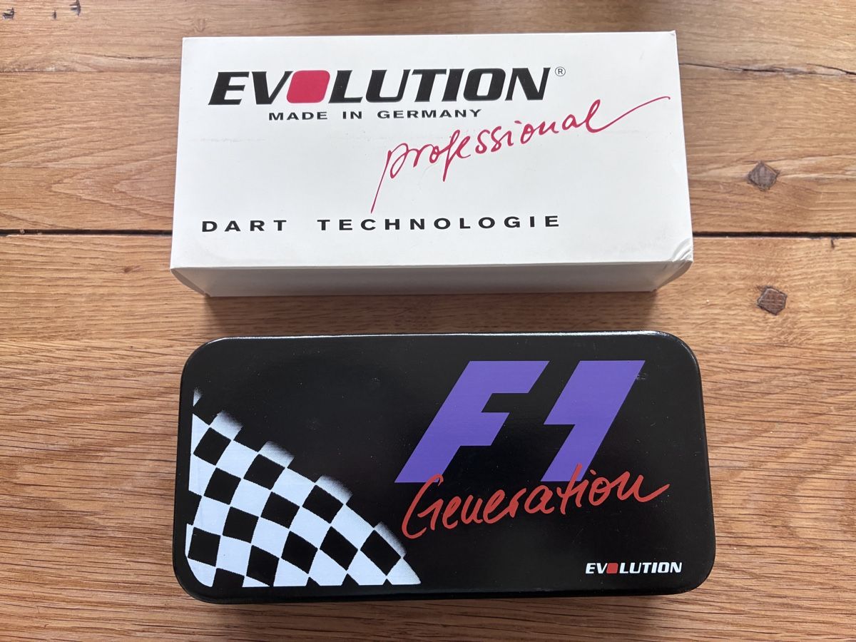Dart: Evolution E-Dart F1 Set – Neu (gemäss Beschreibung) aus Neunkirch von Steff74 2