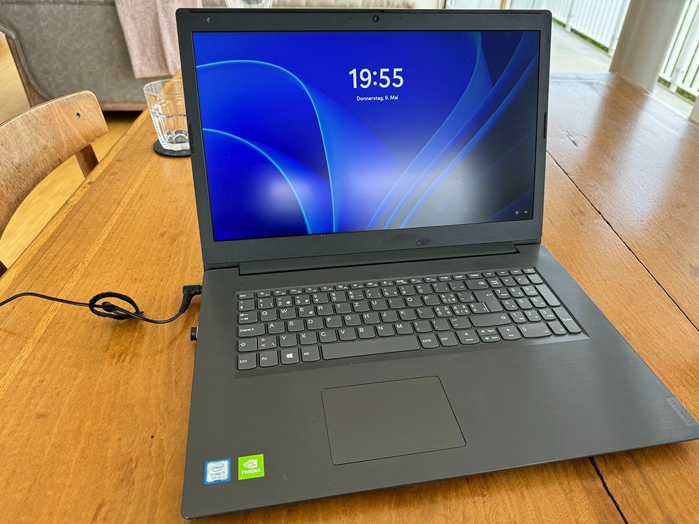 Lenovo V340-17IWL 81RG 17,3", 16GB RAM, Intel(R) Core(TM) i7 | Kaufen ...