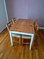 IKEA Esstisch mit 4 Stühlen  Holz / Weiss / Beige