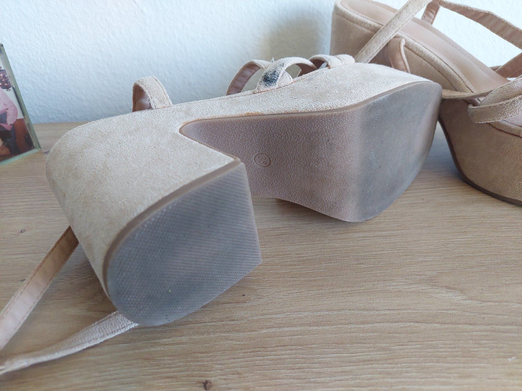 Scarpe da donna: HELLBEIGE/ROSA SANDALEN GR. 38 – Usato da Münchenstein venduto da Strupfi 3