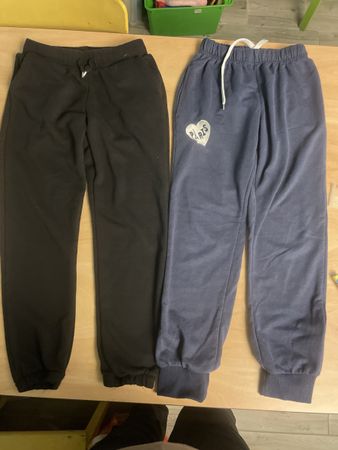 C&A Jogginghosen, Gr. 146, Schwarz & Blau, Top Zustand!
