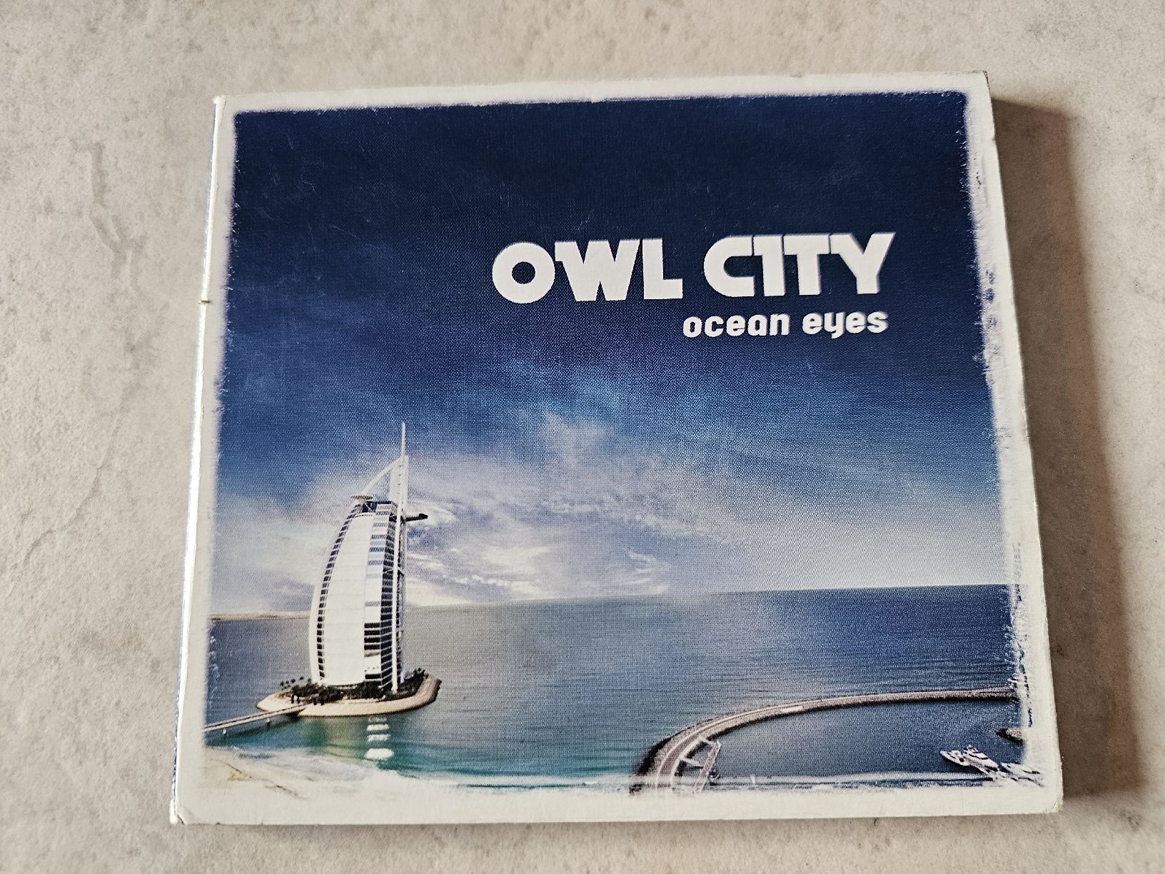 CDs: Owl City  -  Ocean Eyes – Gebraucht aus Schneisingen von backstore24