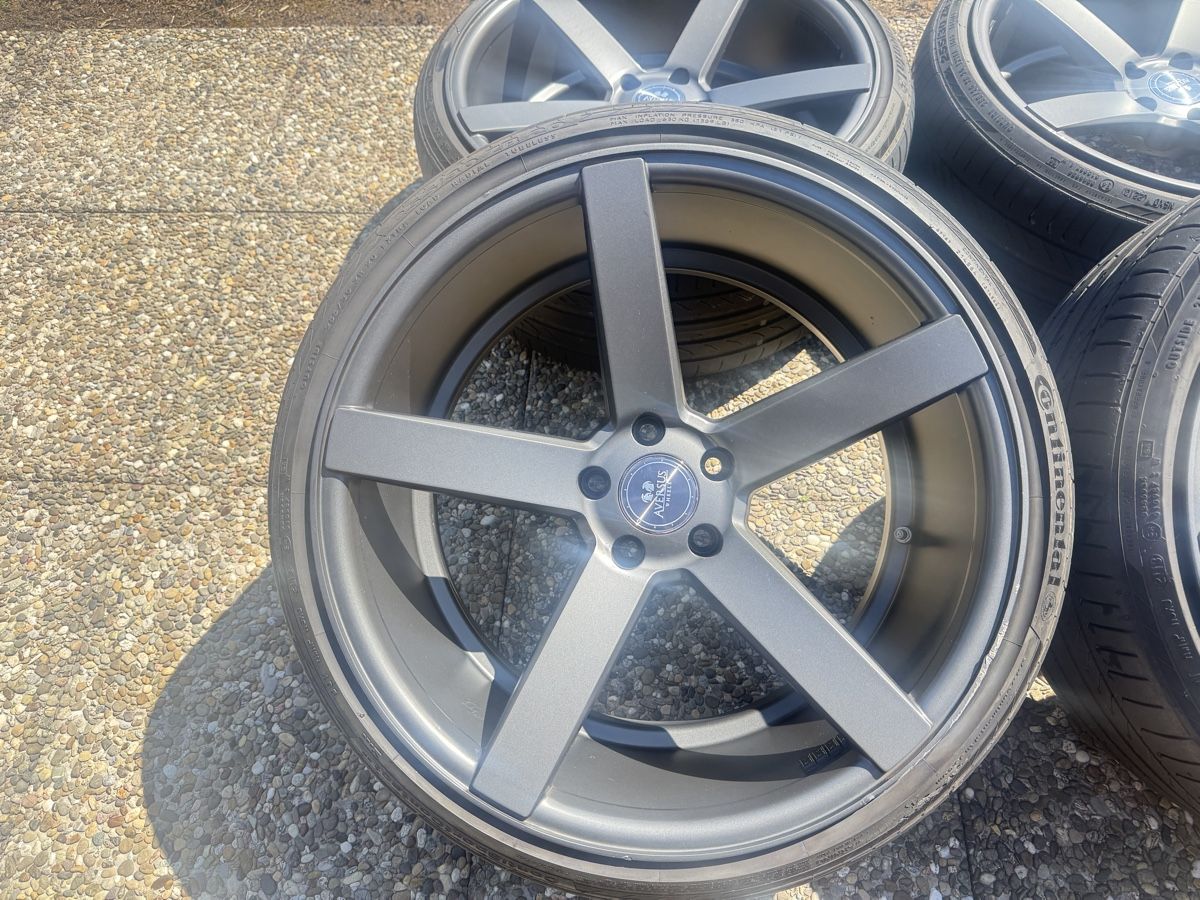 Aversus Felgen: Aversus felgen 20zoll – Gebraucht aus Au SG von sha_j8gw 1