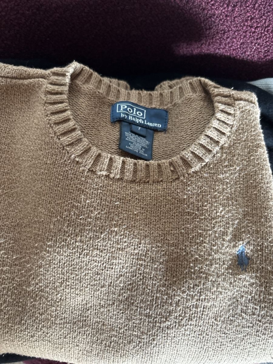 Ralph Lauren Pulls et sweat-shirts: Pull garçon Polo Ralph Lauren taille 7 beige – D'occasion à Crans Montana par vic_y8y7 2