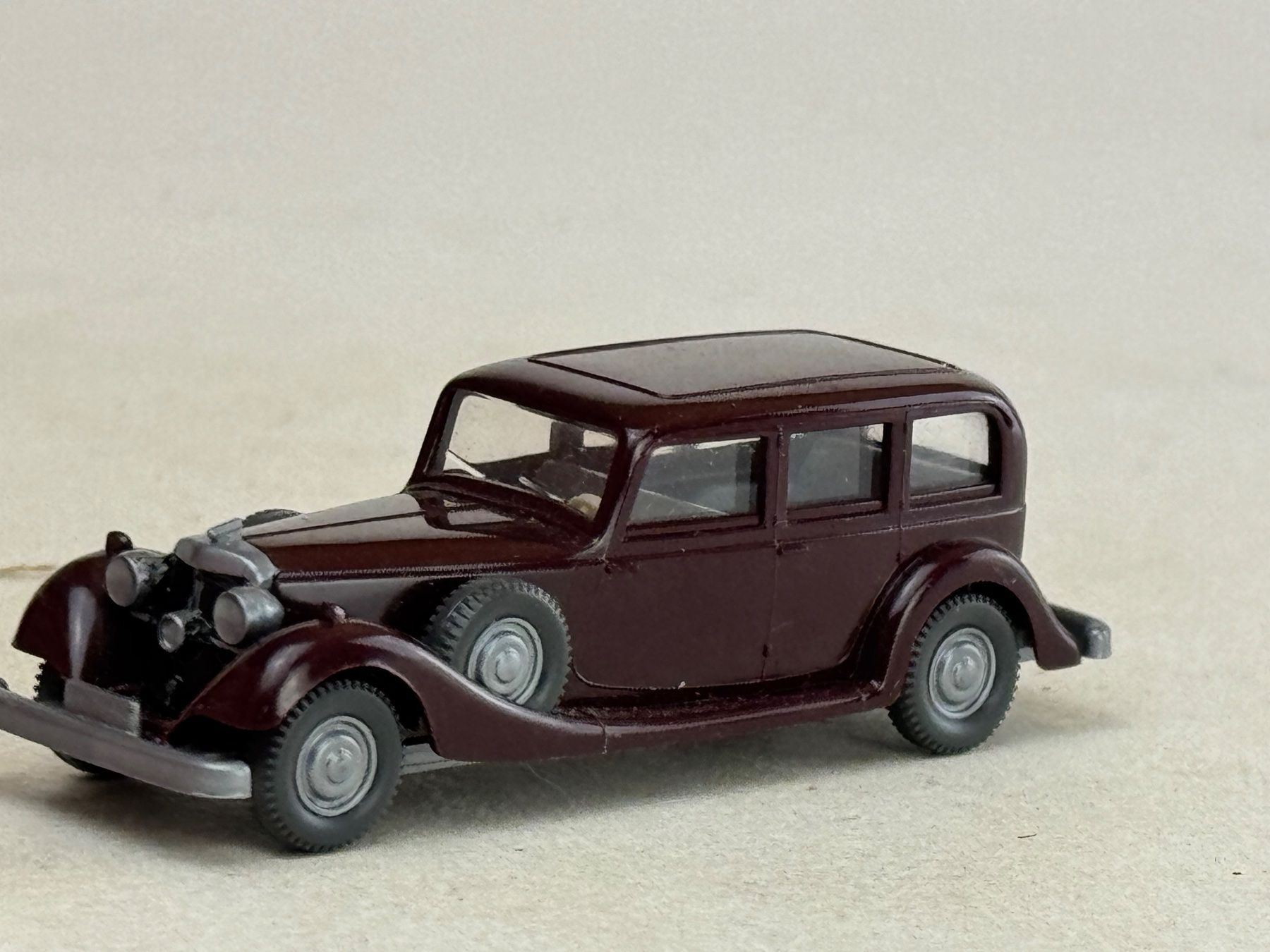 Wiking Modellini d'auto: GB2- Wiking Horch 850 rotbraun – Usato da Elm venduto da Wikmtz