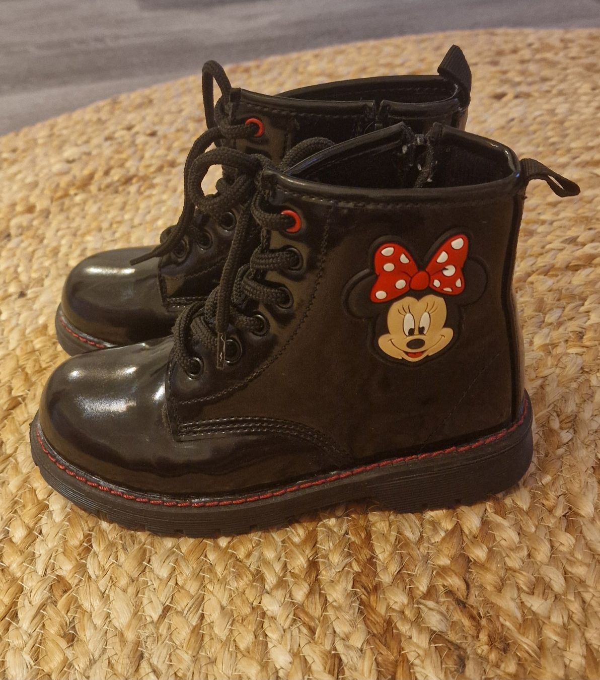 Scarpe per ragazze: Minnie Mouse Boots Gr.32 – Nuovo (secondo la descrizione) da Basel venduto da Lemonn