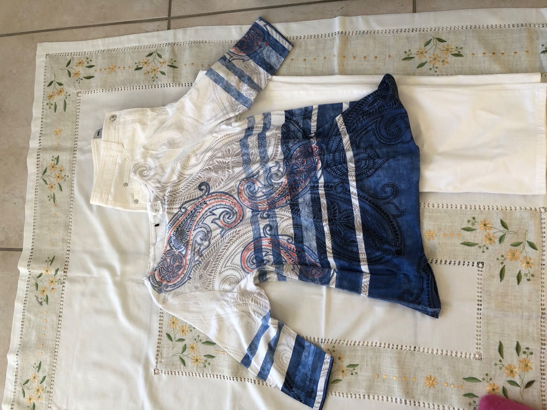 Lotti di vestiti: Kleiderpaket GrL – Usato da Bremgarten AG venduto da Ora2017 2
