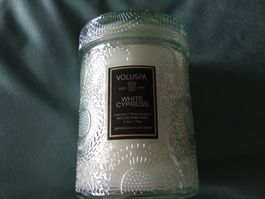 Voluspa bougie parfumée White Cypress 156g
