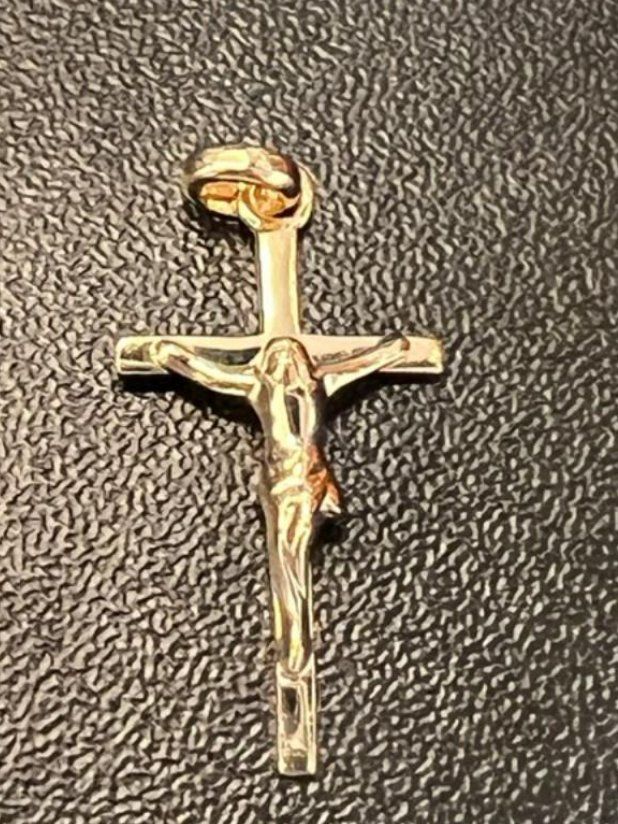 Ciondoli: Pendentif croix avec Christ – Usato da Glattpark(Opfikon) venduto da Miko3711