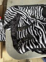 Pferdedecke Zebra Muster Grösse 155 145 gebraucht