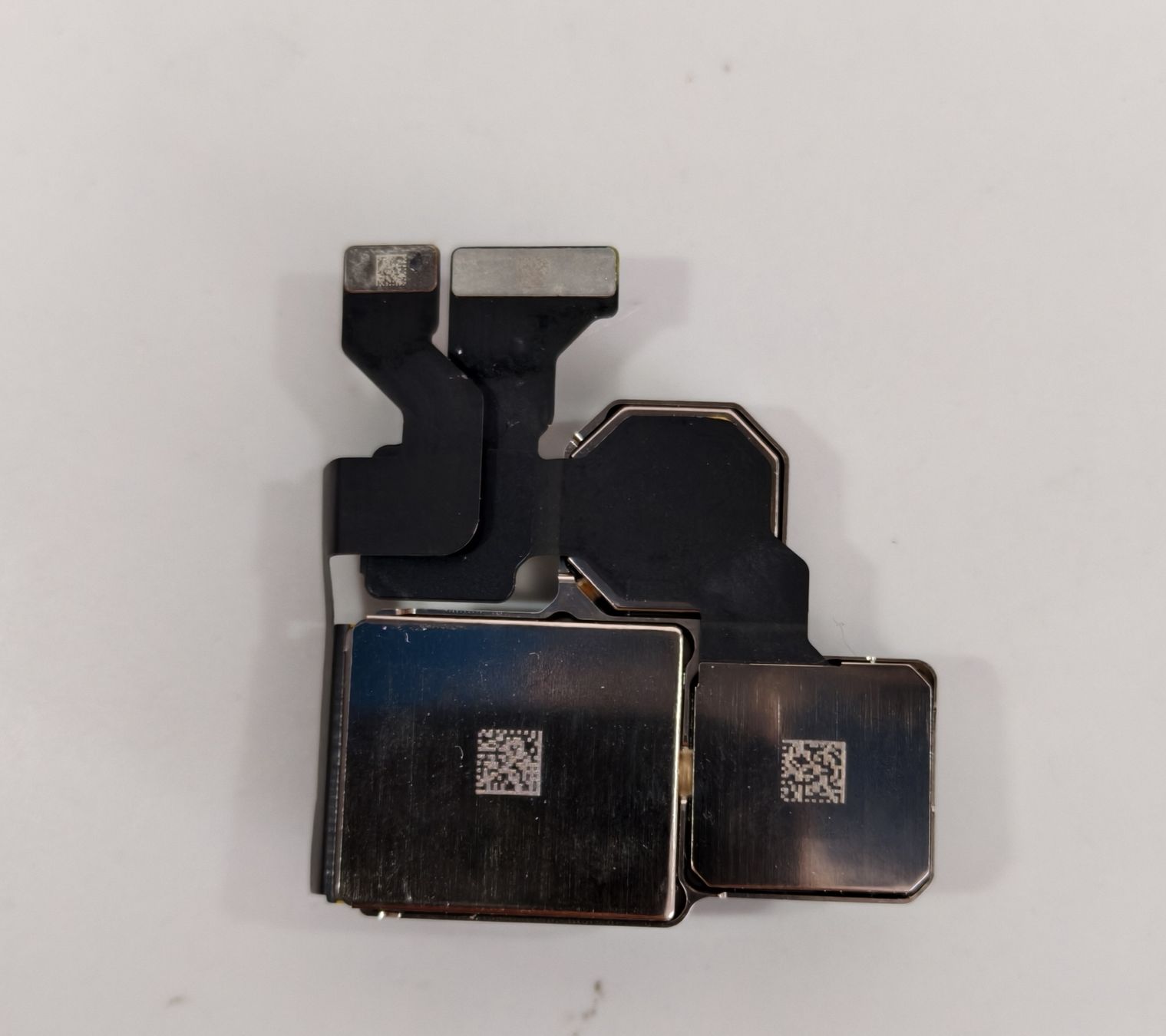 Apple Telefoni cellulari / Smartphones: iPhone 13 Pro Max Rückkamera Original – Difettoso da Ehrendingen venduto da Rocky985 1