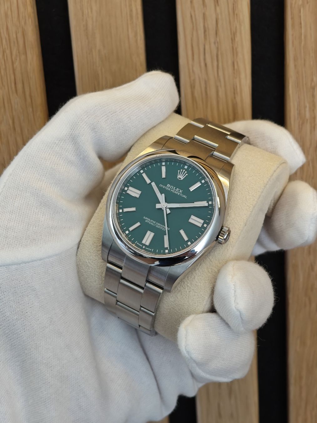 Rolex Orologi: Rolex Oyster Perpetual 41 - Ref 124300 - Bucherer CH – Nuovo (secondo la descrizione) da Oetwil am See venduto da Dani_Yele