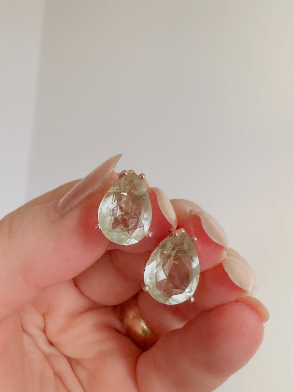 Orecchini pendenti & Orecchini a lobo: Peridot earrings – Nuovo e nell'imballaggio originale da Genève venduto da AGBERG 9