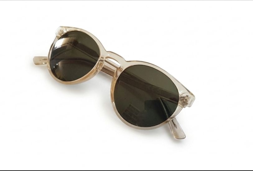 H&M Brillen & Gläser: Schlichte klassische Sonnenbrille H&M – Gebraucht aus Menznau von Valinor