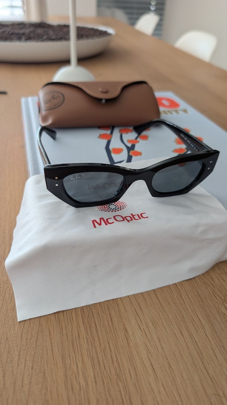 Ray-Ban Occhiali & Lenti: ZENA RB4430 RAYBAN SONNENBRILLE  – Nuovo (secondo la descrizione) da Biberstein venduto da ameliecimador