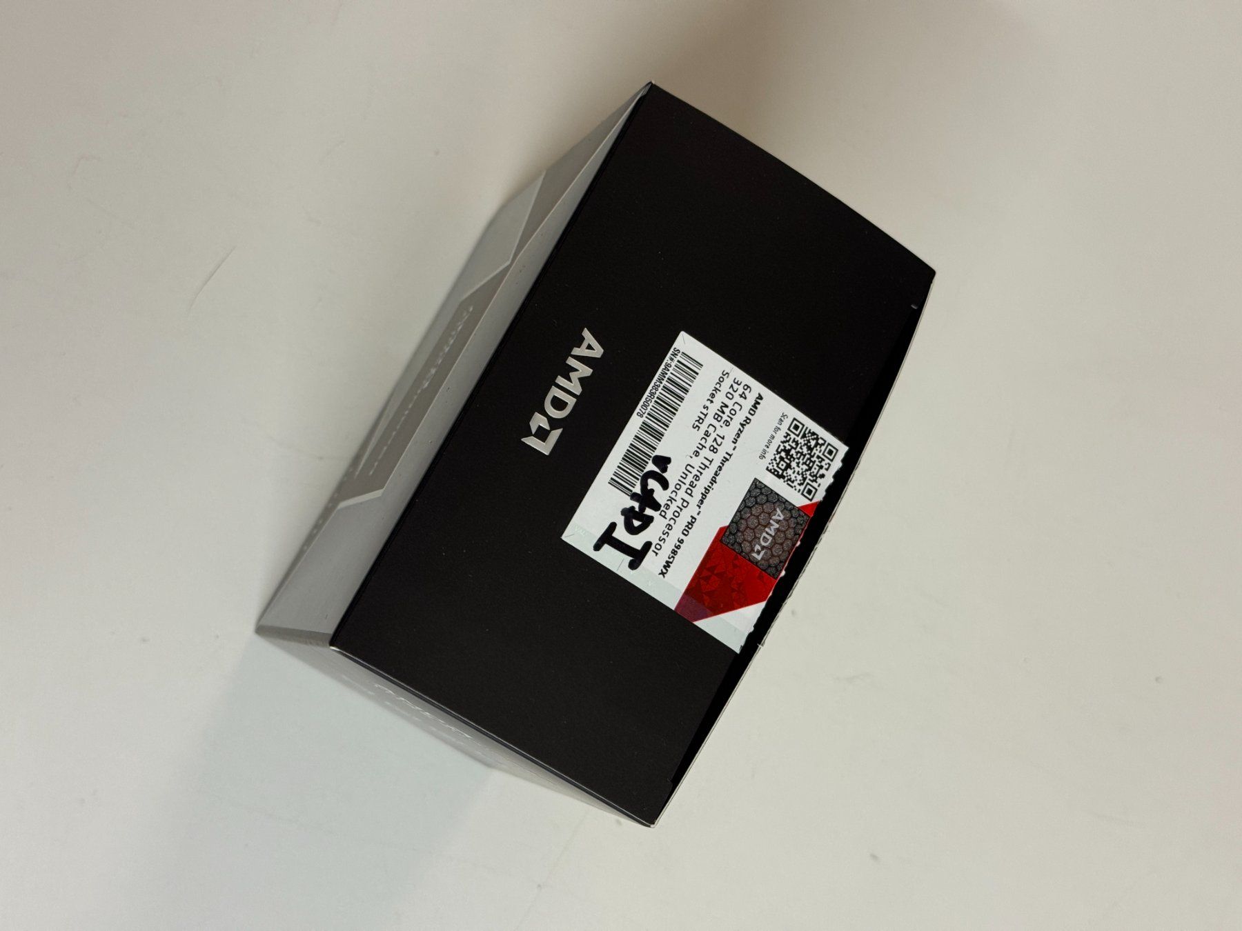 Amd Composants électroniques: Set AMD Threadripper Pro 9985WX + ASUS Pro WS WRX90E – Neuf (Voir description) à Basel par Archi40 9