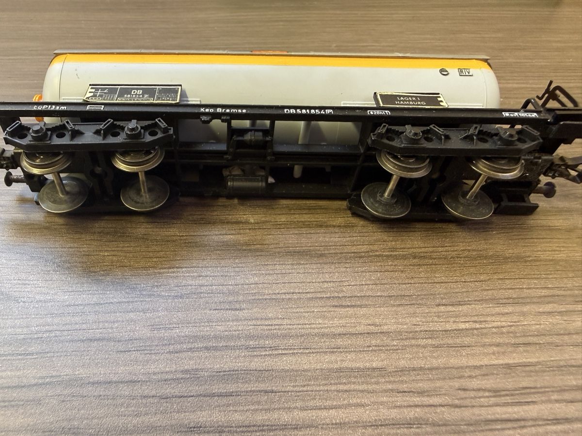 Fleischmann Modellini di ferrovie: Wagon-Citerne Fleischmann 1475 S / 5425 – DB "Shell" (Éch.HO – Nuovo e nell'imballaggio originale da Ardon venduto da Momovs99 5