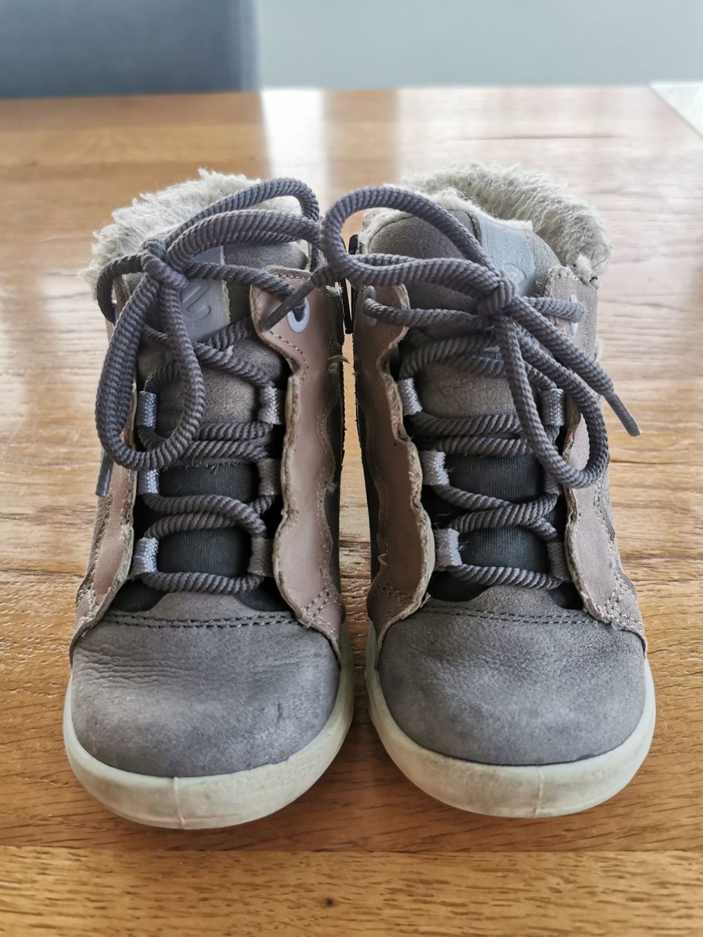Ecco Scarpe per ragazze: Ecco Goretex Winterschuhe Gr. 24 – Usato da Ennetmoos venduto da jol_y96x 2