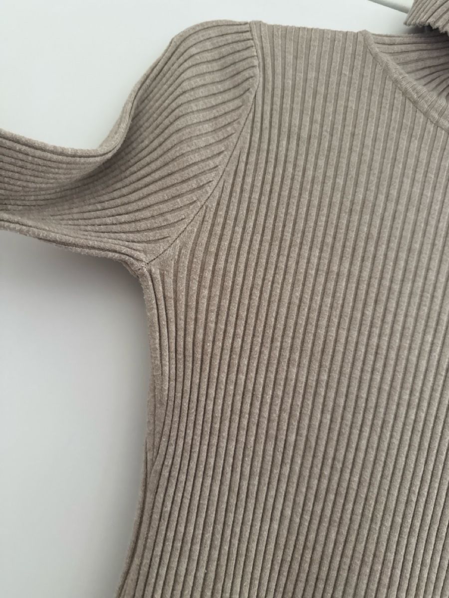 Robes: Strickkleid Ripped – Neuf (Voir description) à Kriens par g_b_mk7j 8