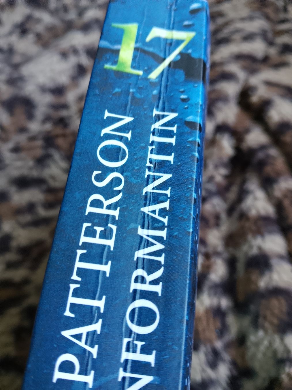 Libri: Die 17.Informantin – Usato da Volken venduto da katz5 1