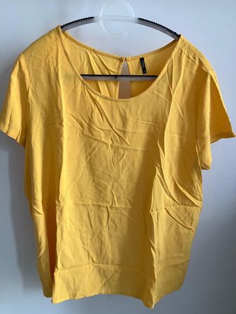 only T-Shirt  gelb  Grösse 40