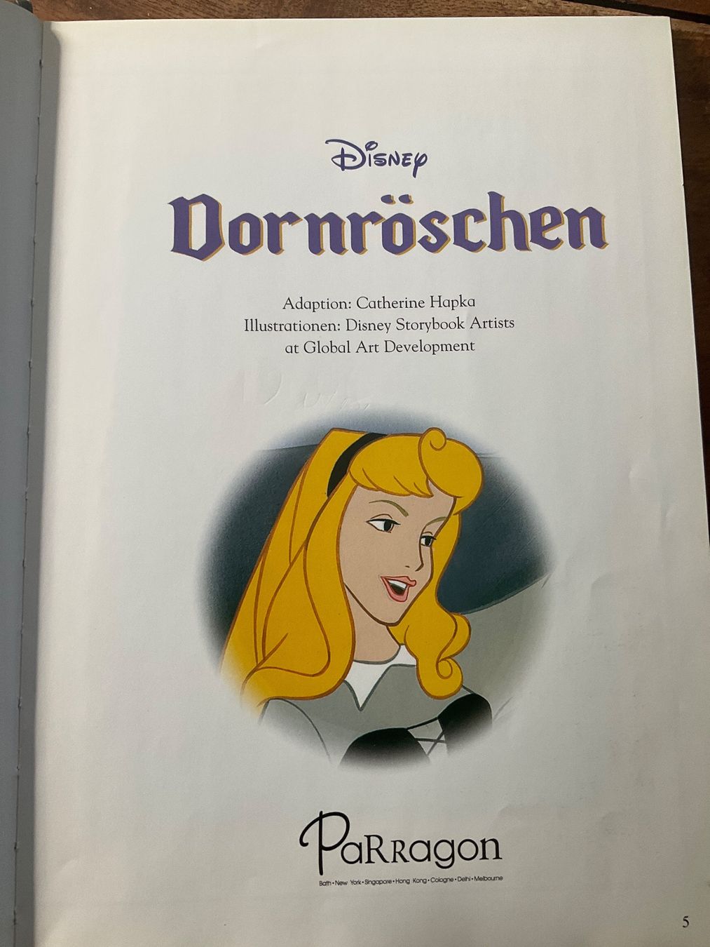 Livres: Disney Dornröschen 2007 – D'occasion à Avenches par Lactobacille 8
