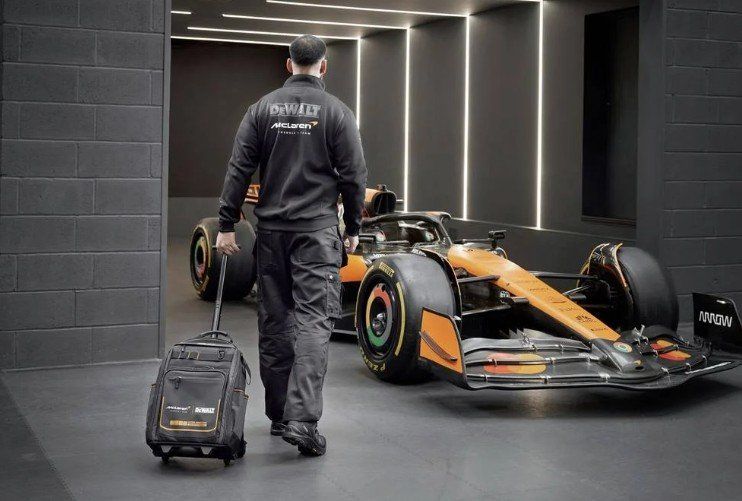 Zaini: Dewalt McLaren DWST60101-9 Rucksack Trolley – Nuovo e nell'imballaggio originale da Koppigen venduto da Bracher_Mail-House 2
