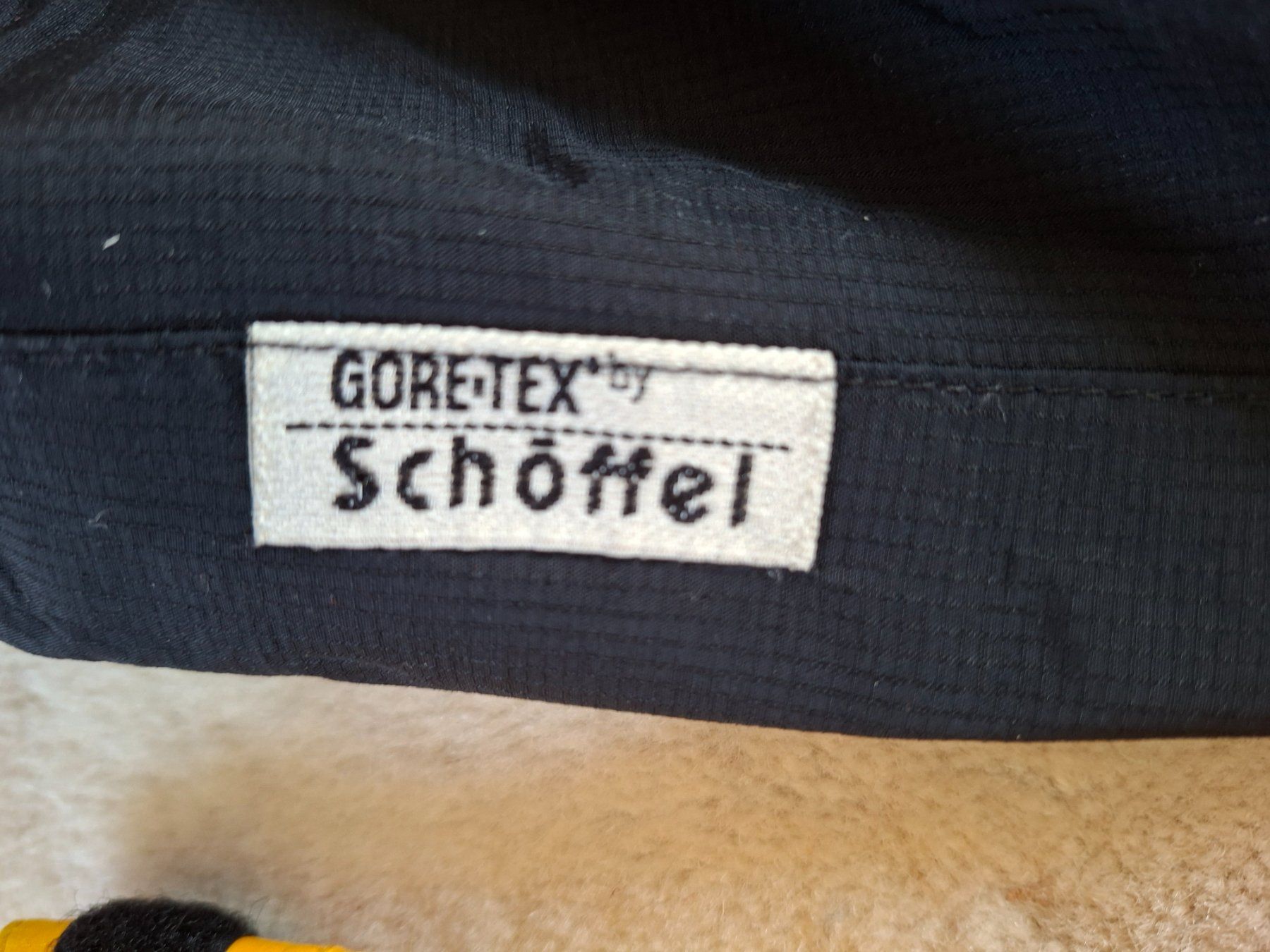 Schoeffel Giacche: Schöffel Jacke, Winddicht, Grösse L, Gelb-Schwarz – Usato da Zürich venduto da con_2rn9 4
