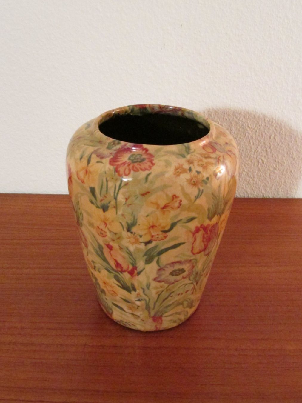Vasen & Gefässe: Dekorvase mit Blumen Print Dekor – Gebraucht aus Zollikofen von Flavabana
