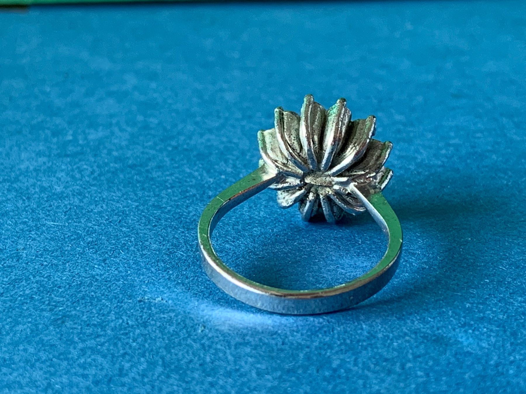Anelli: Perlenblume Fingerring (55/17) – Usato da Dittingen venduto da Bijoubelle 1