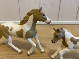 Schleich Stute mit Fohlen