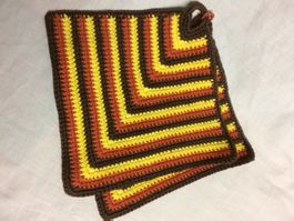 Topflappen pro Paar CHF.15.00 Handarbeit