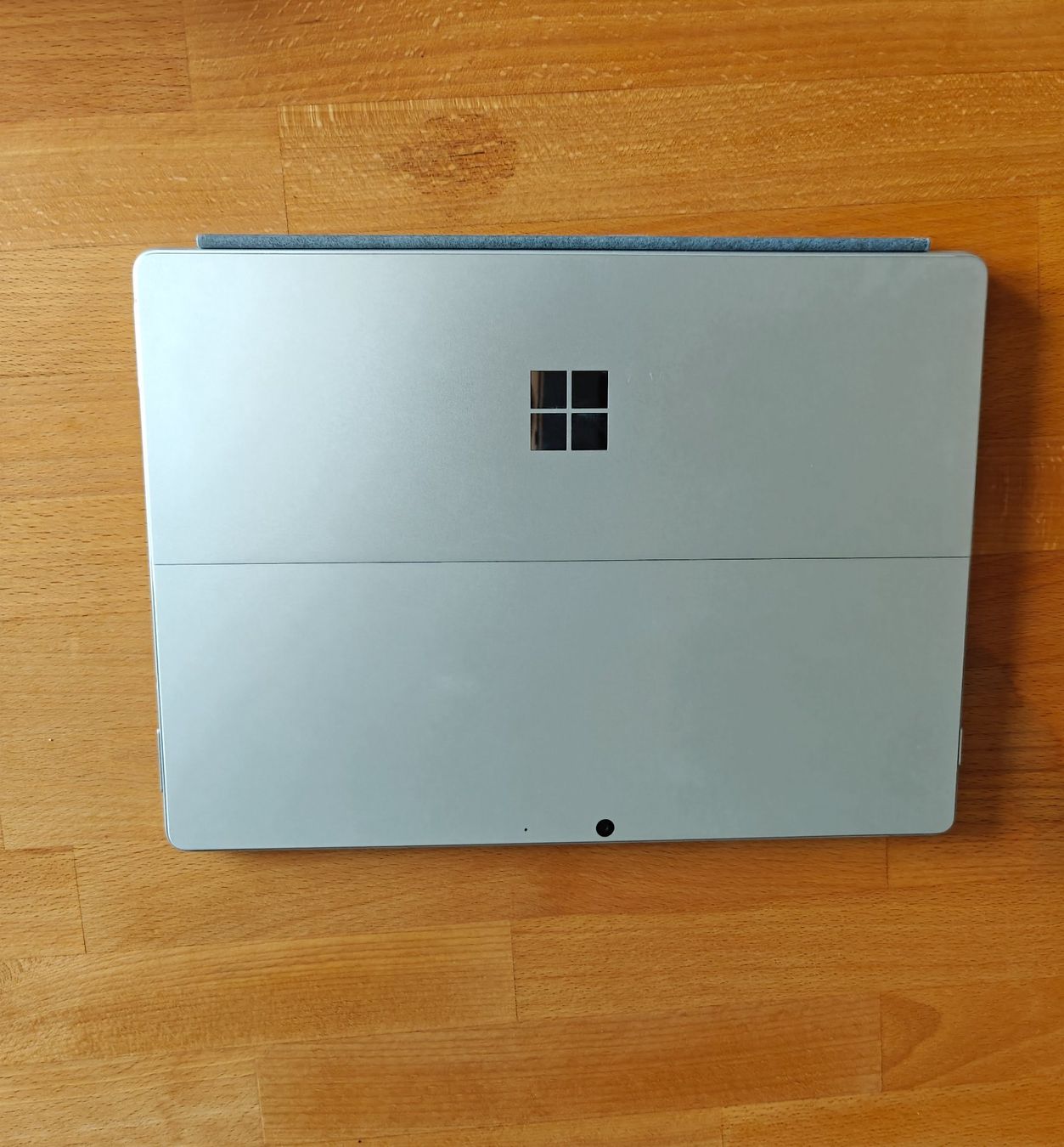 Microsoft Notebook: Surface Pro 8 - i5 / 8GB / 128GB, 2 in 1,With Keyboard & Pen – Usato da Zürich venduto da Macy10 1