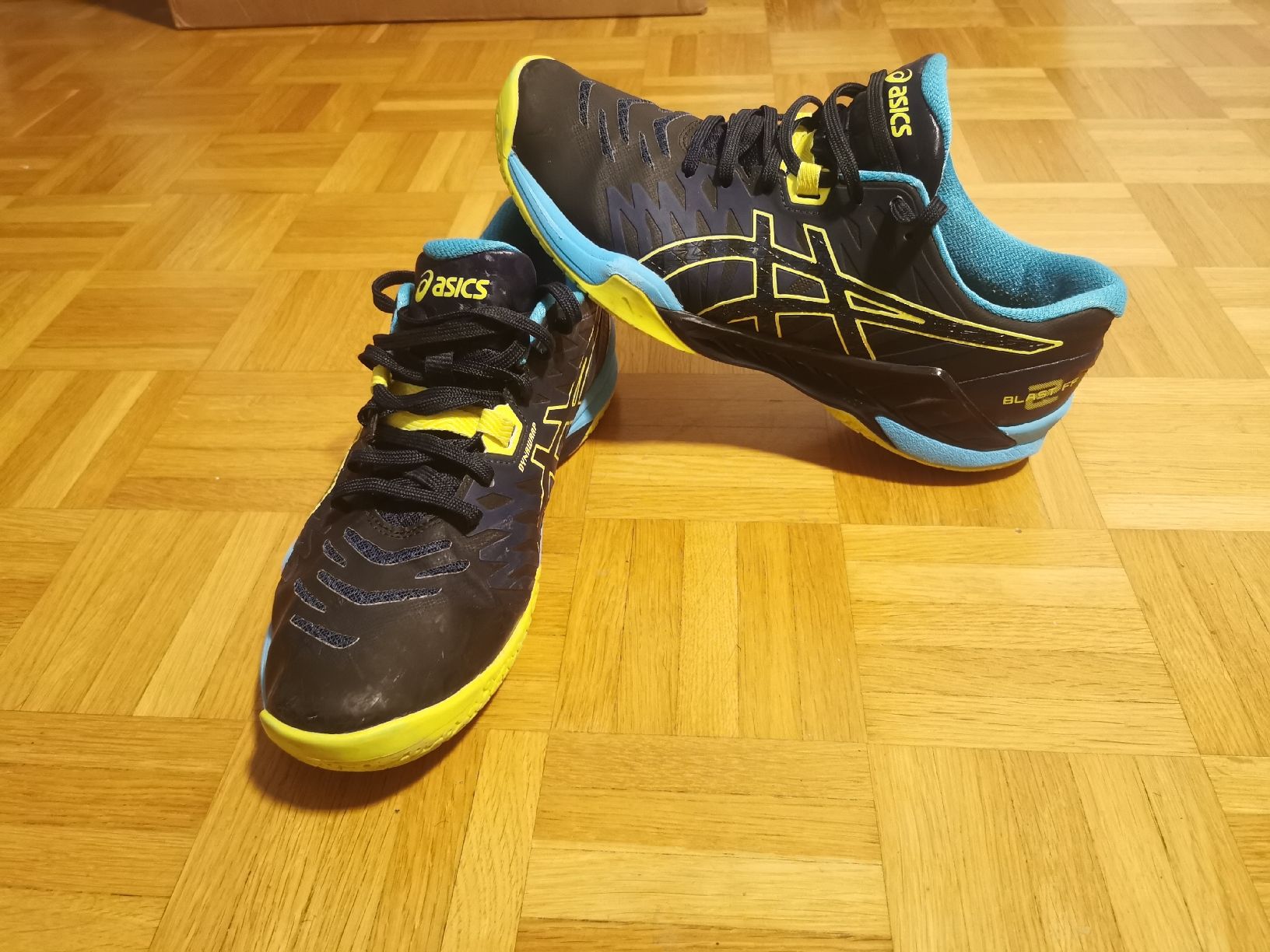 Asics Scarpe da uomo: Asics Blast FF 2 – Nuovo (secondo la descrizione) da Bern venduto da ged_ffx9 1