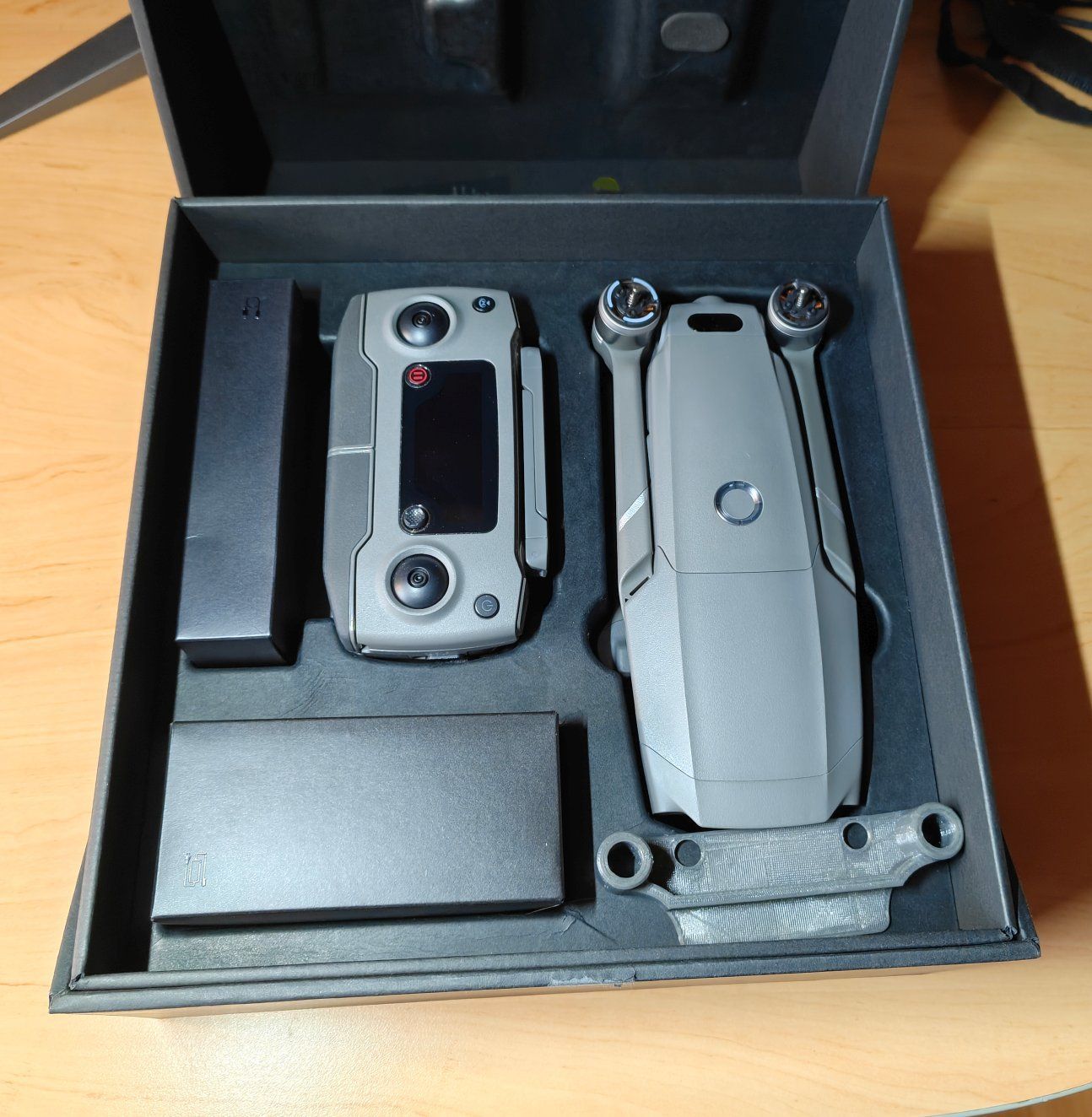 DJI Modellismo RC: DJI Mavic 2 Zoom + Fly More combo – Usato da Payerne venduto da Kilrah 8