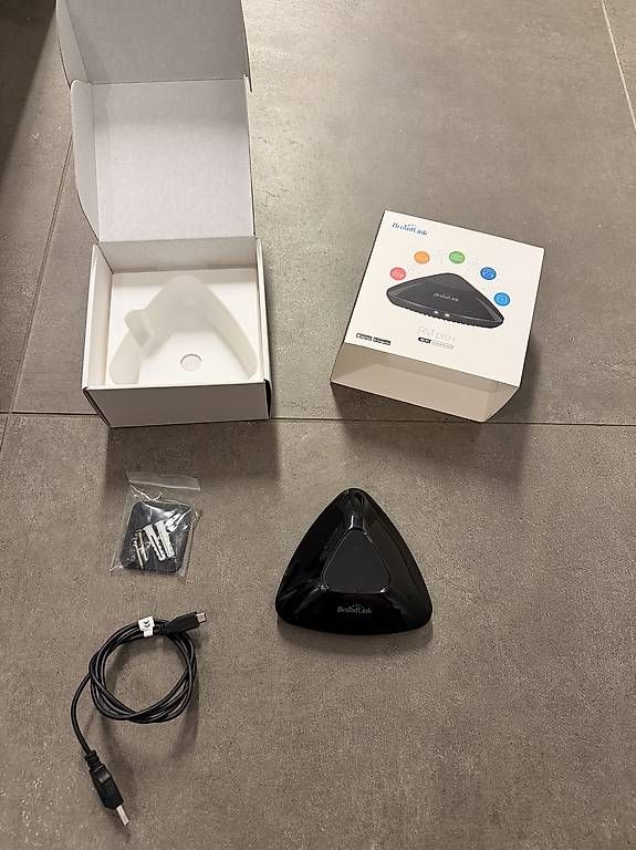 Telecomandi: BroadLink RM Pro – Usato da Canobbio venduto da nb0003 1