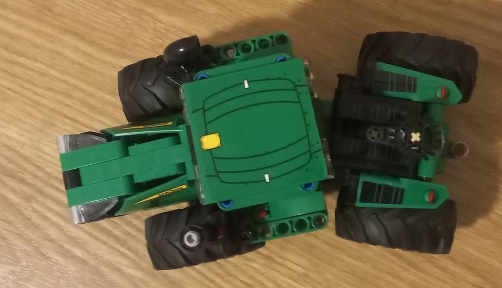 Kit di costruzioni: Lego Traktor mit Anhänger  42136 – Usato da Ruswil venduto da Jive01 2