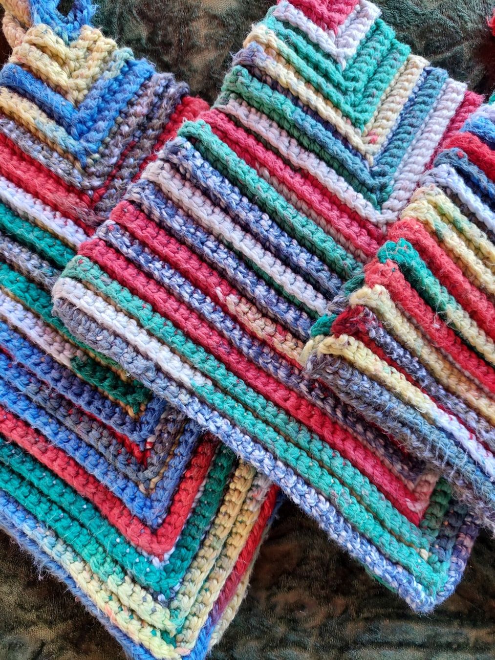 Grembiuli: 5 PAAR TOPFLAPPEN – Nuovo (secondo la descrizione) da Huttwil venduto da Kunterbuntli 1