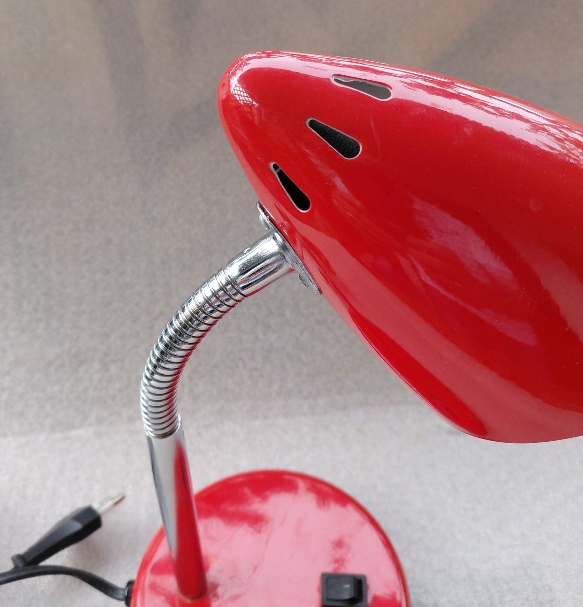 Lampade: Vintage rote Lampe -F55 – Usato da Morges venduto da vimajes12 3
