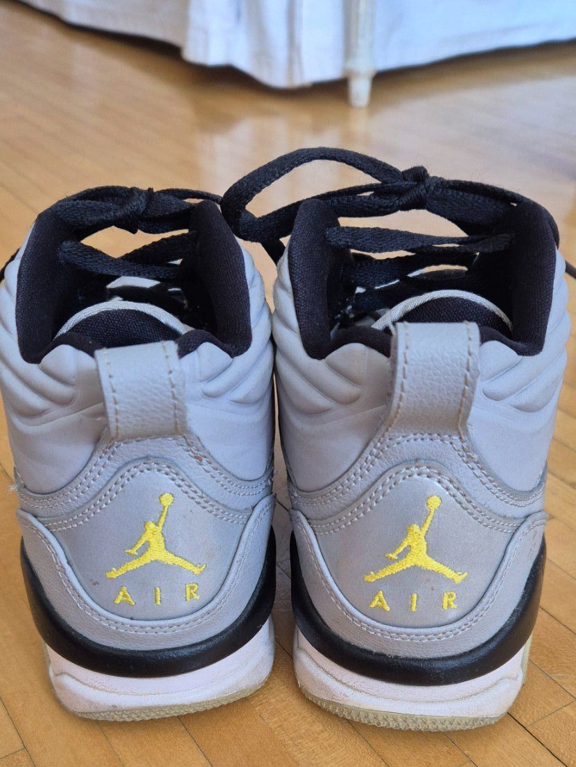 Jordan Herrenschuhe: Air Jordan Flight 9.5 Wolf Grey Black Yellow – Gebraucht aus Villars-sur-Glane von Verocac 4